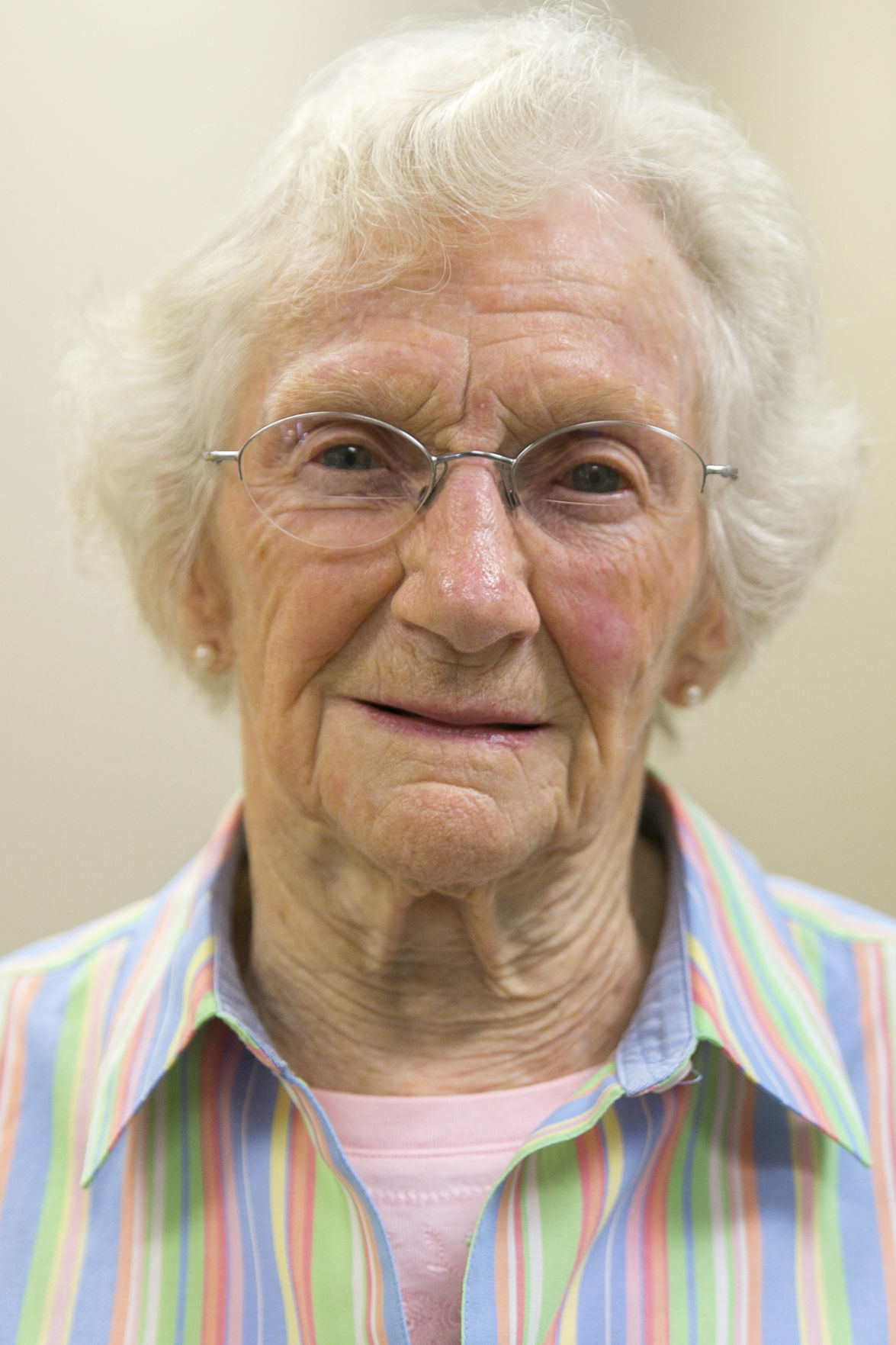 Betsy Djuren